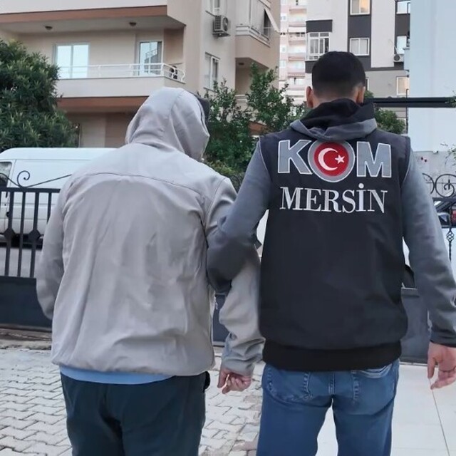Mersin'deki MESEM soruşturmasında okul müdürüyle birlikte 12 şüpheli tutukl...