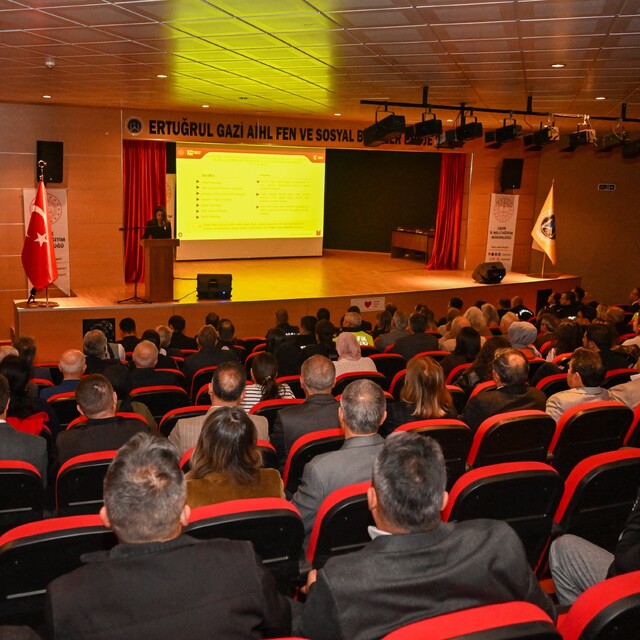 Uşak'ta okul güvenliği toplantısı yapıldı