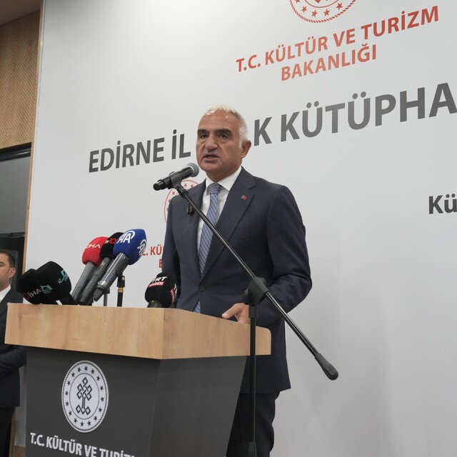 Edirne'ye 8 bin 812 metrekarelik yeni bilgi merkezi
Kültür ve Turizm Bakanı...