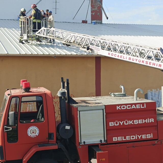 Kocaeli'de elektrik akımına kapılan işçi yaralandı