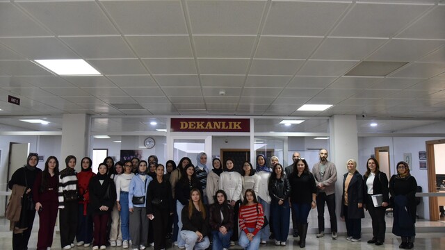Üniversite yolunda ilk adım Düzce Üniversitesi'nde