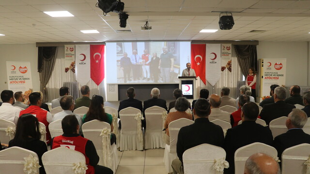 Adana'da "Kurutulmuş Meyve ve Sebze Atölyesi"nin tanıtım toplantısı düzenlendi