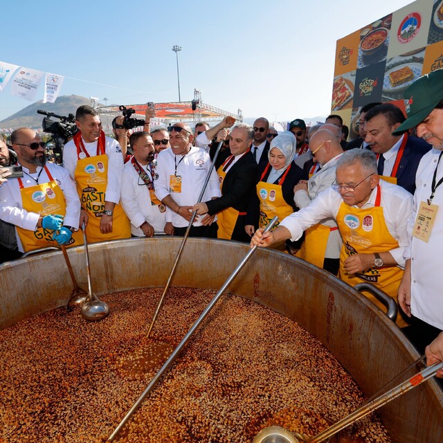 4'üncü Kayseri Gastronomi Günleri başladı
Kayseri Büyükşehir Belediye Başka...