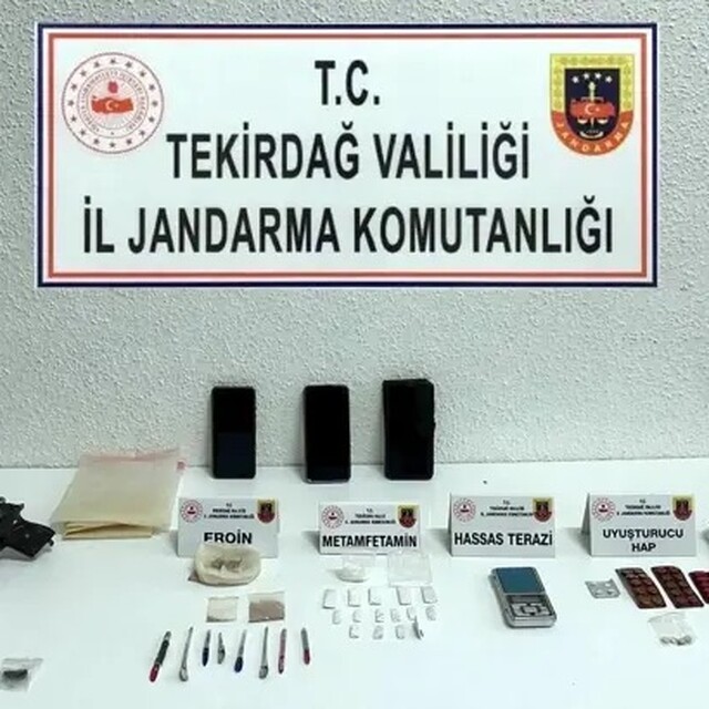 Tekirdağ'da evinde uyuşturucu ele geçirilen 2 zanlıdan biri tutuklandı