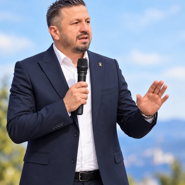 Balıkesir'e 21 yeni uzman hekim ve tabip kadrosu açıldı