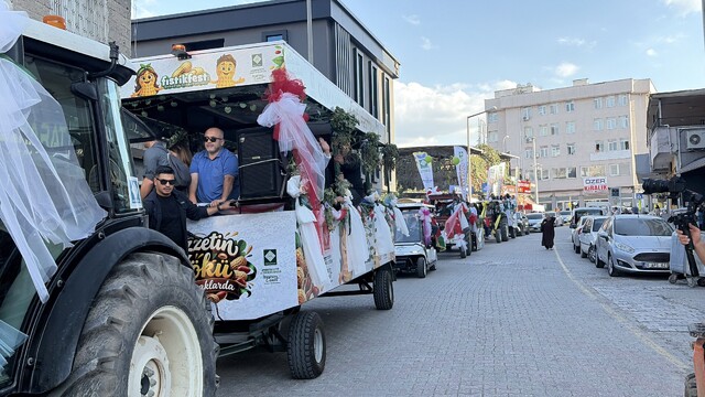 Osmaniye'de "Fıstık Festivali" coşkusu sokaklara taştı