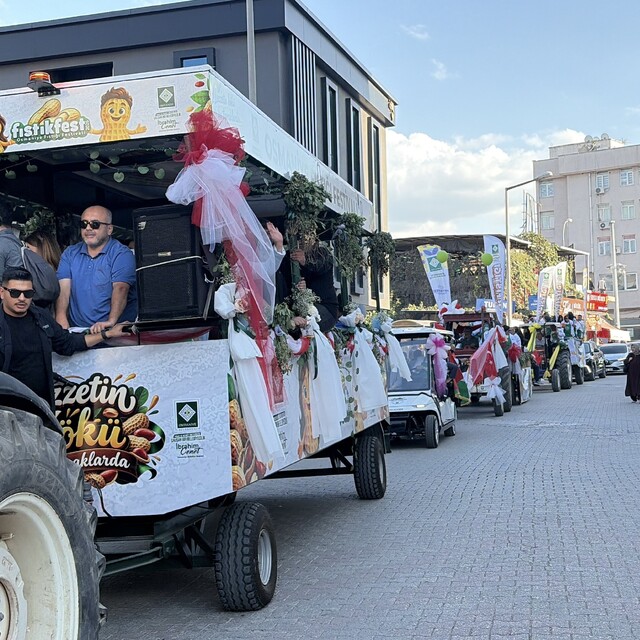 Osmaniye'de "Fıstık Festivali" coşkusu sokaklara taştı
