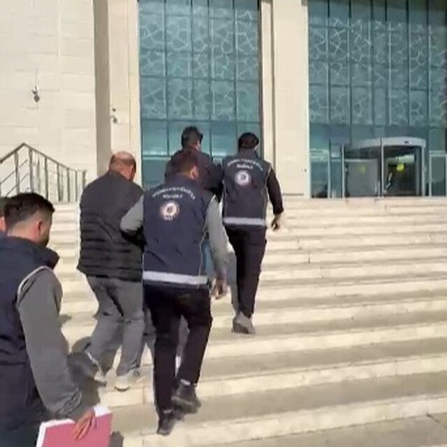 Kırıkkale'de 20 düzensiz göçmen yakalandı