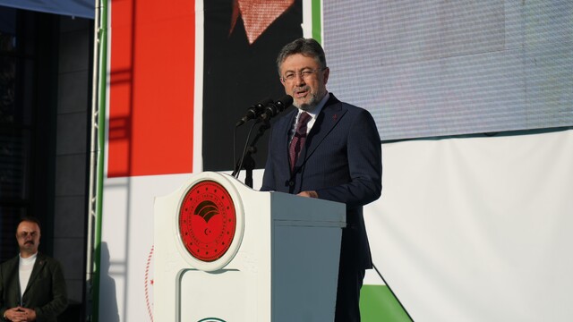 Bakan Yumaklı: "Hem enerji üretimi sağlayacak hem taşkın riskini azaltacak Andıraz Barajı için yıl sonunda ihaleye çıkacağız"