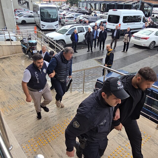 Zonguldak'taki bina çökmesi soruşturmasında 3 şüpheli tutuklandı