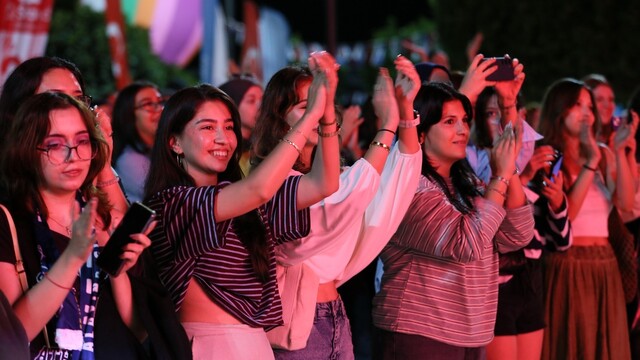 ALKÜ'lü öğrenciler yeni döneme şenlikle başladı
ALKÜ'de öğrenciler 3 gün boyunca doyasıya eğlendi