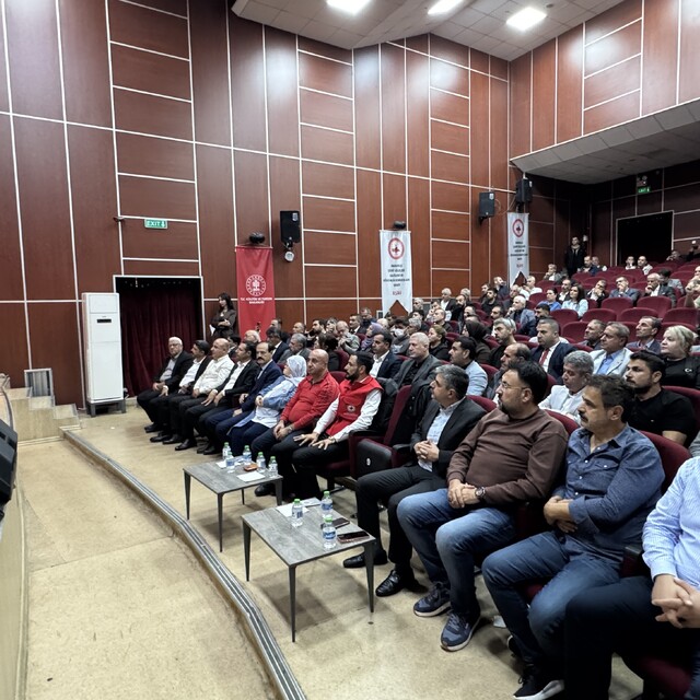 Diyarbakır'da "Emanete Sadakat, Kahramanlara Vefa" programı düzenlendi