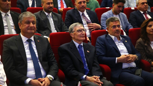 Nobel ödüllü Prof. Dr. Aziz Sancar, Adana'da akademik yıl açılış törenine katıldı: