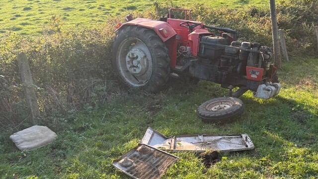 Samsun'da devrilen traktörün sürücüsü öldü