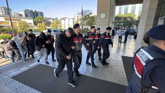Trabzon merkezli yasa dışı bahis operasyonunda 18 zanlı tutuklandı