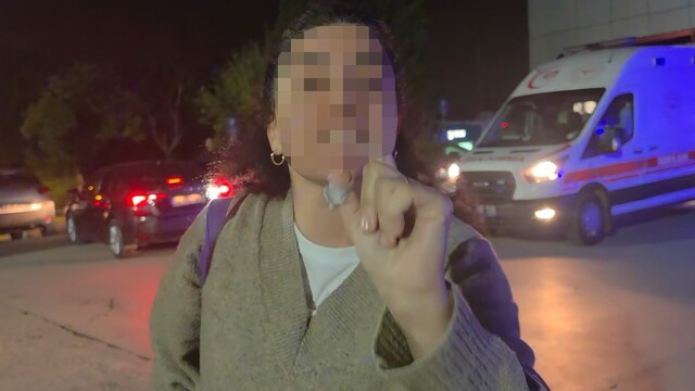 Film setinde fenalaşan yönetmen hastaneye kaldırıldı, yakınları gazetecilere zor anlar yaşattı