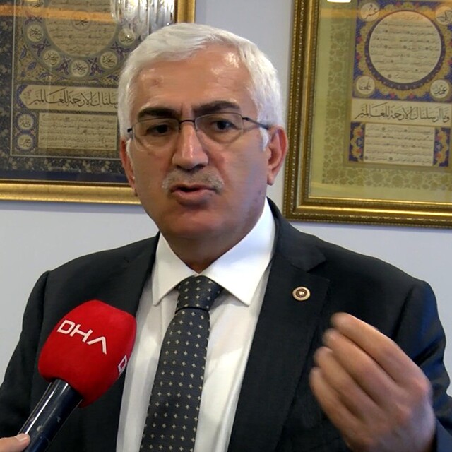 AK Parti'li Öz'den şiddetin önlenmesine yönelik okullarda felsefe dersi öne...
