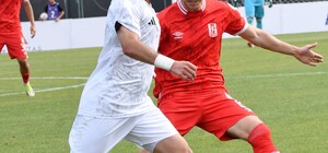 Uşakspor ile Gaziemir puan yarışında