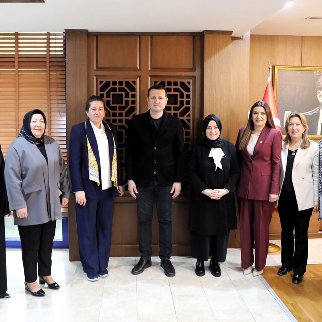 Çerkezköy Belediye Başkanı Akay, AK Parti heyetini ağırladı