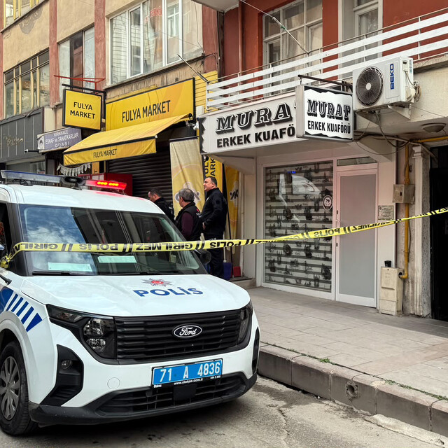 Kırıkkale'de bir kişi dernek binası girişinde ölü bulundu