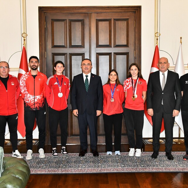 Tekirdağ Valisi Soytürk, başarılı sporcuları kabul etti