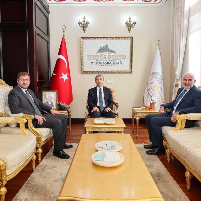 Türkiye-Çin İş Geliştirme ve Destekleme Derneği'nden Vali Aktaş'a teşekkür