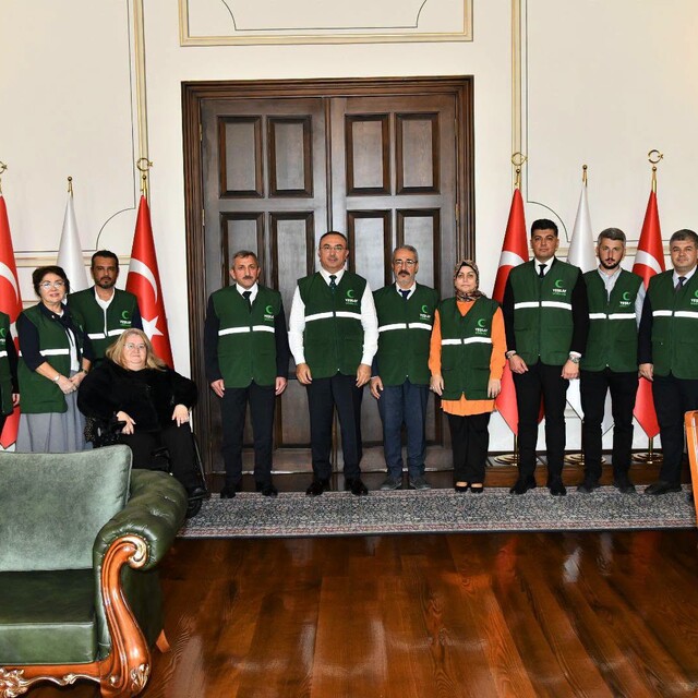 Yeşilay Tekirdağ Şubesinden Vali Soytürk'e ziyaret