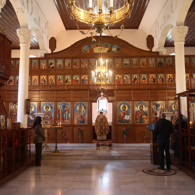 Edirne'deki Ortodoks kilisesinde ayin düzenlendi