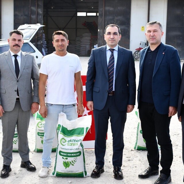 8 Bin 350 kilogram yem bezelyesi tohumu hibe edildi