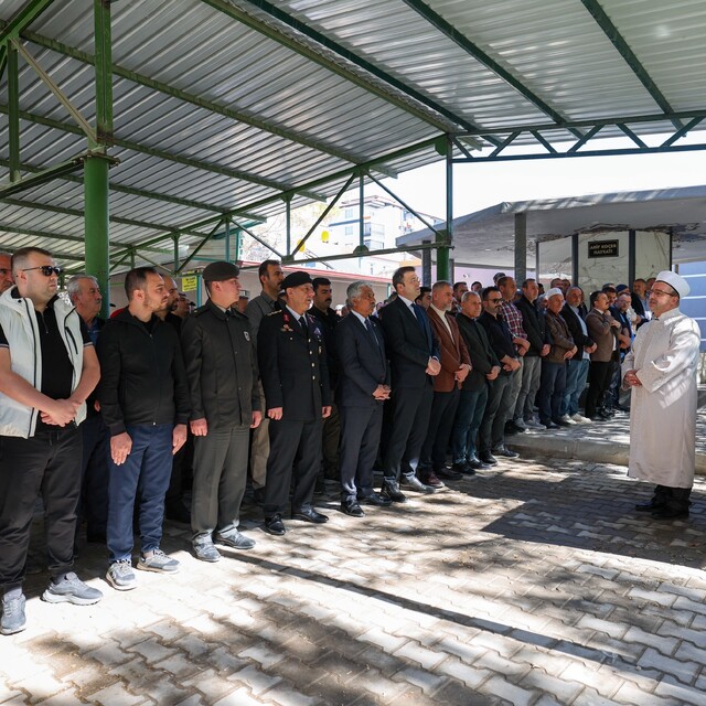 Niğde'de vefat eden Kıbrıs gazisi son yolculuğuna uğurlandı