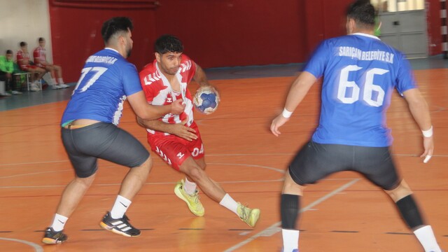Hentbol Erkekler 1. Lig'de Taşova Belediyesi, Sarıçam Belediyesi'ni 34-19 yendi