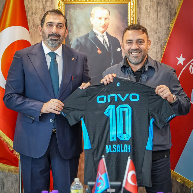 Gençlik ve Spor Bakan Yardımcısı Hamza Yerlikaya Trabzonspor Kulübünü ziyar...