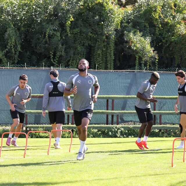 Alanyaspor'da kupa mesaisi başladı