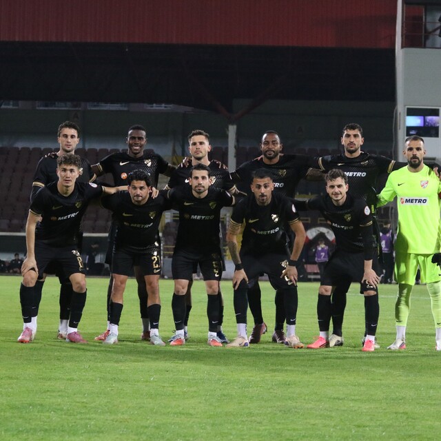 Boluspor 11 haftadır galibiyet alamıyor
20 sezonluk 1. Lig serüveni tehlike...