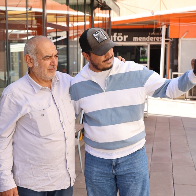 Aksaray'da Kurtlar Vadisi'ndeki Abidin'e benzeyen lokantacı ilgi çekiyor