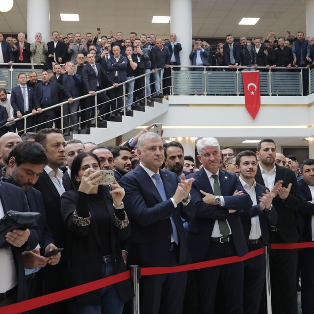 Sakarya Ticaret ve Sanayi Odası Başkanlığına Akgün Altuğ yeniden seçildi