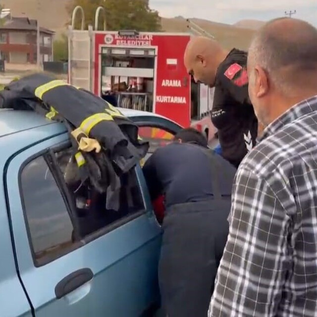 Elazığ'da trafik kazası: 2 yaralı