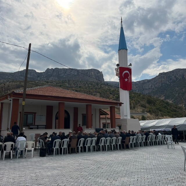 Akçadağ'da Keklikpınarı Camisi ibadete açıldı