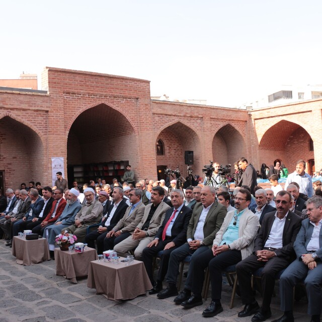 Şırnak'ta alim ve şair Melaye Ciziri, Kırmızı Medrese'de anıldı