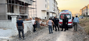 İnşaatın çatısından düşen usta ağır yaralandı