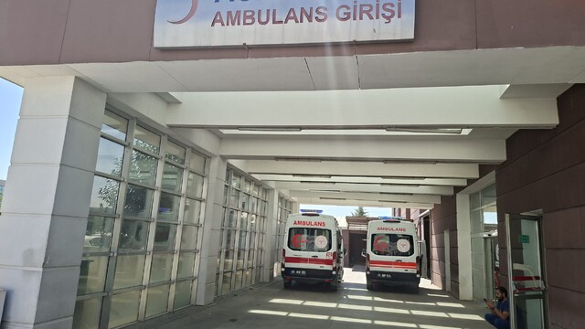 Adıyaman'da 2'nci kattan düşen çocuk ağır yaralandı