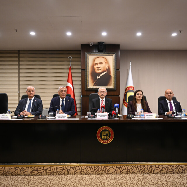 CHP Genel Başkanı Kılıçdaroğlu, Gaziantepli sanayicilerle buluştu: