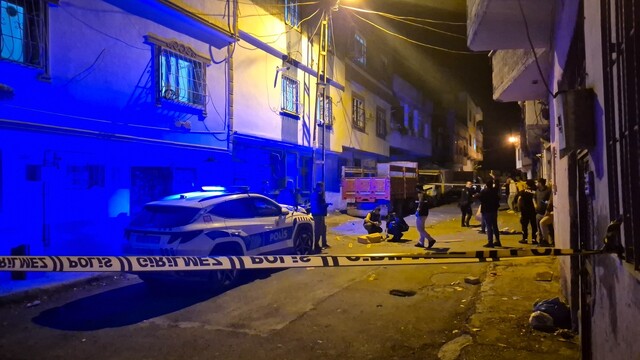 Gaziantep'te silahlı kavga: 1 ölü, 4 yaralı
Çocukların kavgasına aileler dahil oldu