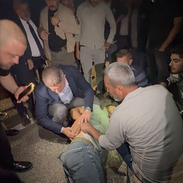 Adıyaman'da hafif ticari aracın çarptığı yaya yaralandı