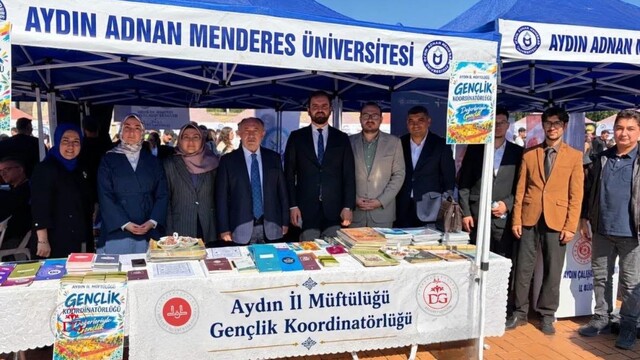 Üniversite öğrencilerine müftülüğün gençlik faaliyetleri tanıtıldı