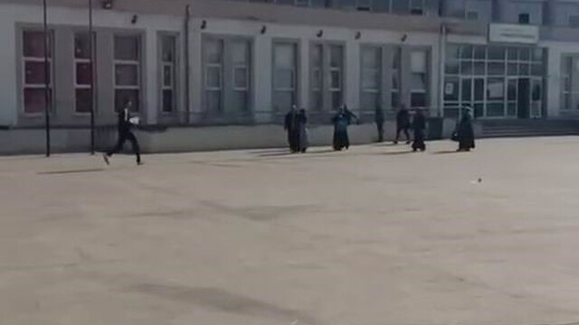 Diyarbakır'da KPSS heyecanı: Sınava yetişmek için var gücüyle koştular