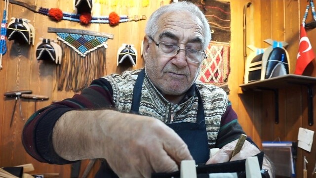 Nurettin usta, semercilik mesleğini minyatürleriyle yaşatmaya çalışıyor
