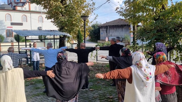 Köylerde sağlıklı yaşam alışkanlığı kazandırılıyor