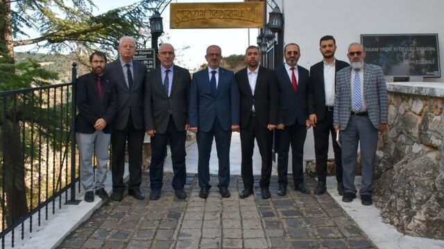 Bilecik'te Şeyh Edebali Türbesi'nde Kur'an-I Kerim tilavet edildi
