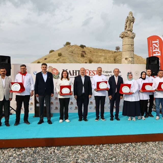 Kahta'nın yöresel lezzetleri KAHTAFEST'te tanıtıldı